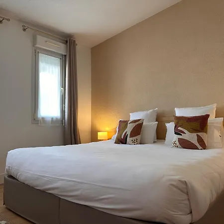 - Domaine De La Blanchardiere - Le Mans 3* Changé