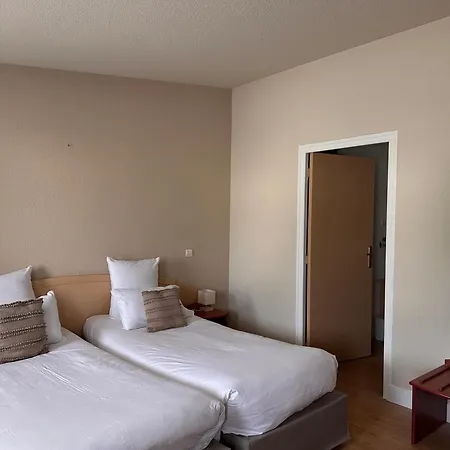 - Domaine De La Blanchardiere - Le Mans 3*