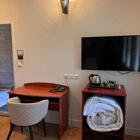 - Domaine De La Blanchardiere - Le Mans Hotell Changé