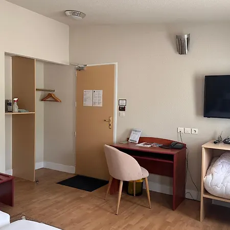 - Domaine De La Blanchardiere - Le Mans Hotel 3*