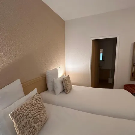 - Domaine De La Blanchardiere - Le Mans Hotell