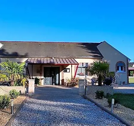 Domaine De Blanchardiere 3*