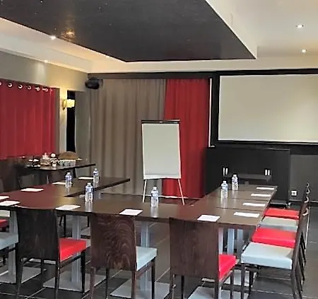 Domaine De Blanchardiere Hotel 3*