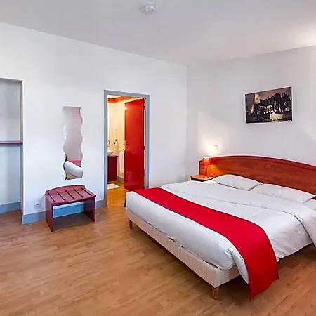 Domaine De Blanchardiere Hotel