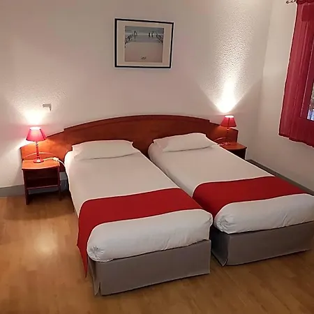 Domaine De Blanchardiere Hotel