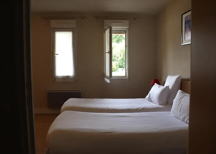 Hotel Domaine De Blanchardiere 3*